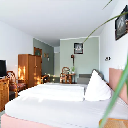 Land-gut-hotel Schenkenberger Hof