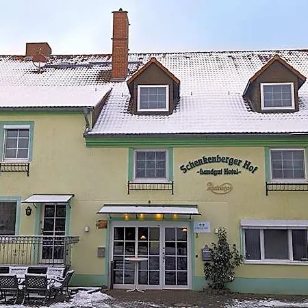 Land-gut-hotel Schenkenberger Hof 3*