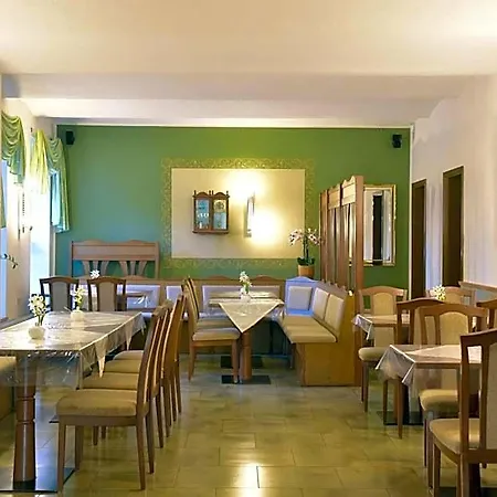 Land-gut-hotel Schenkenberger Hof Hotel 3*