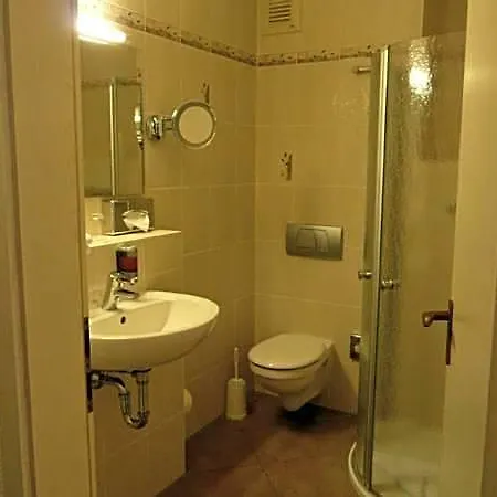 Land-gut-hotel Schenkenberger Hof 3* Delitzsch