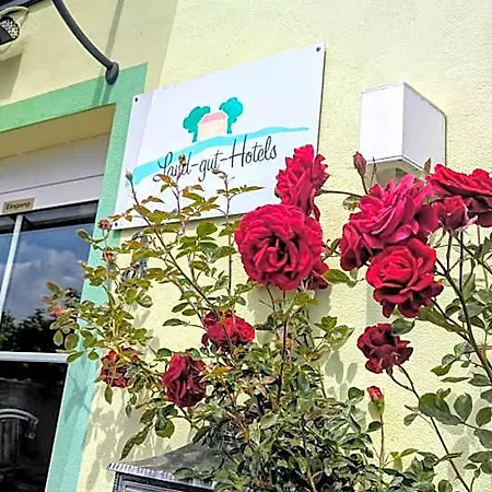 Land-gut-hotel Schenkenberger Hof 3* Delitzsch
