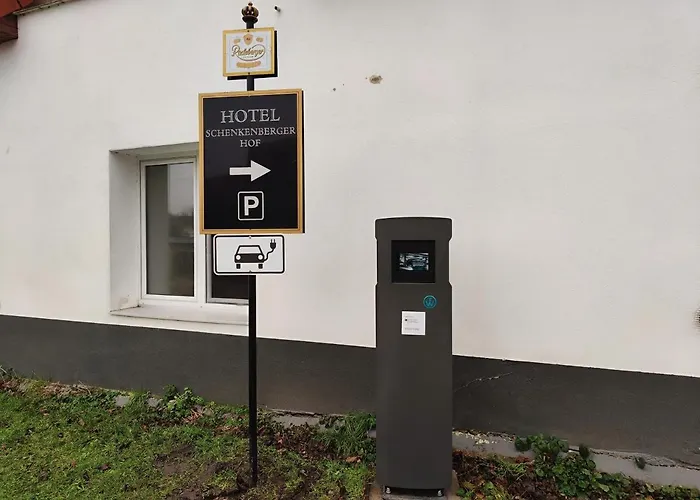 Land-gut-hotel Schenkenberger Hof