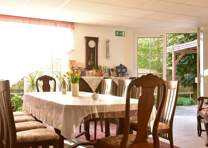 فندق Land-gut-hotel Schenkenberger Hof 3*