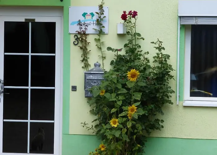 فندق Land-gut-hotel Schenkenberger Hof